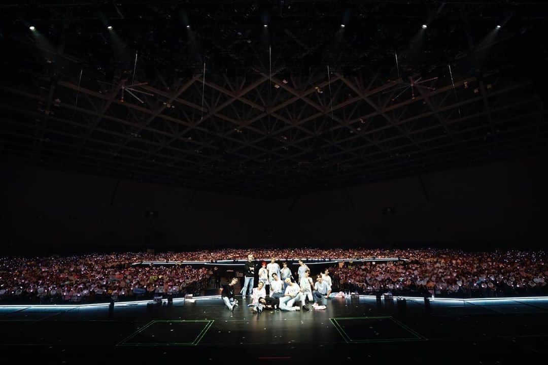 SEVENTEENさんのインスタグラム写真 - (SEVENTEENInstagram)「[17'S] SEVENTEEN WORLD TOUR [ODE TO YOU] IN JAPAN The enjoyable memory of nine days  #SEVENTEEN #세븐틴 #SEVENTEEN_WORLDTOUR #Ode_to_You_with_SVT」12月20日 15時10分 - saythename_17