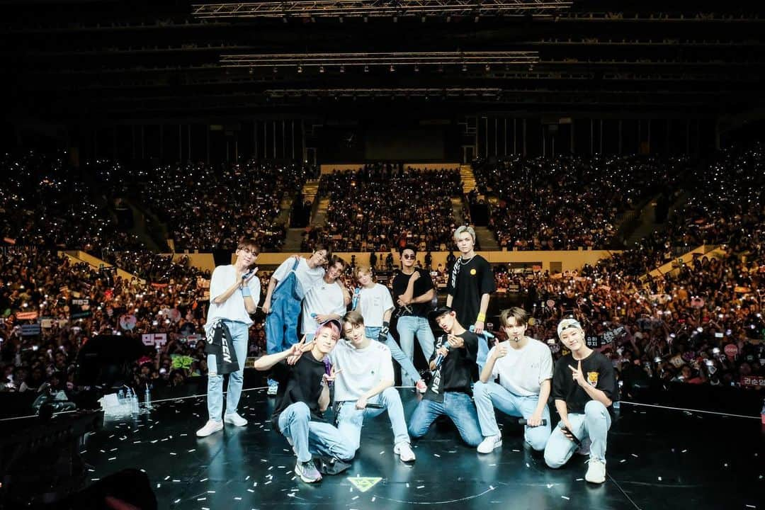 SEVENTEENさんのインスタグラム写真 - (SEVENTEENInstagram)「[17'S] SEVENTEEN WORLD TOUR [ODE TO YOU] IN JAKARTA A happy day with CARATs  #SEVENTEEN #세븐틴 #SEVENTEEN_WORLDTOUR #Ode_to_You_with_SVT」12月20日 15時30分 - saythename_17