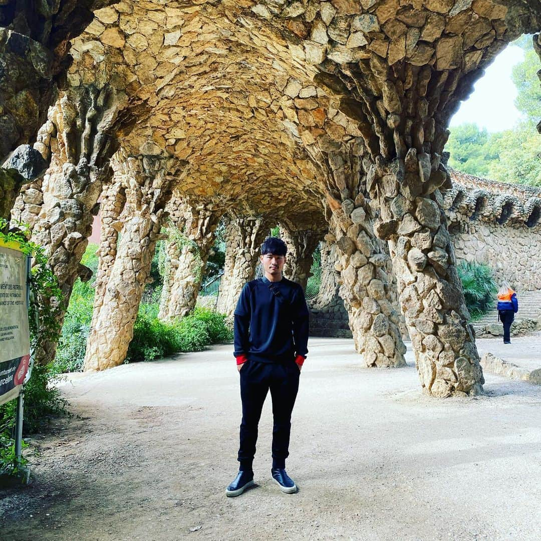 田中裕介さんのインスタグラム写真 - (田中裕介Instagram)「Barcelona🇪🇸 #2019 #barcelona  #campnou #realmadrid  #elclasico  #montserrat  #parkguell  #sagradafamilia」12月20日 16時05分 - yusuketanaka_official