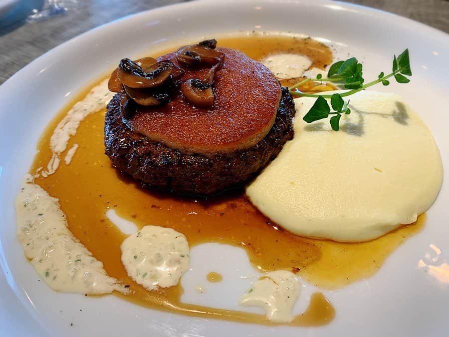 佐井祐里奈のグルメインスタ