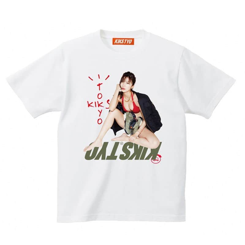 KIKSTYOさんのインスタグラム写真 - (KIKSTYOInstagram)「. KIKS GIRLS TEEに新作が登場!!! 今回のモデルには、小倉優香さんを起用。1998年9月5日生まれ。モデル、女優。 2017年「ヤングマガジン」に初登場で初表紙の快挙を成し遂げブレイク。女優としての活動の幅も広げ映画やドラマにも出演している。2nd写真集「じゃじゃうま」も好評発売中（集英社）。 受注販売限定ですのでお見逃し無く!!! 注）こちらの商品は予約商品となっております。 受注期間 2019年12月20日(金)～2019年12月29日(日)までとなります。 発送は2020年1月下旬となります。 . New KIKS GIRLS Tees featuring Yuka Ogura available now online at kikstyoshop.com (International) and kikstyo.com (Japan). #kikstyo #kiksgirls  #小倉優香  #nike #airjordan6 #travisscott #mediumolive」12月20日 18時00分 - kikstyo