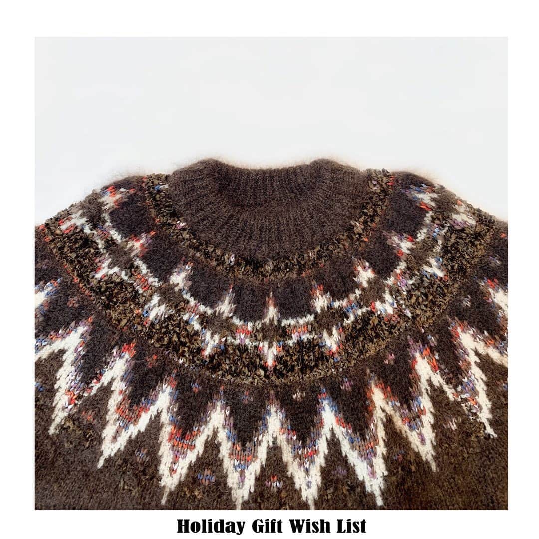 23区さんのインスタグラム写真 - (23区Instagram)「Holiday Gift Wish List🎄﻿ ﻿ ﻿ COOHEM﻿ MOHAIR NORDIC KNIT﻿ ﻿ 質感や色の異なる糸をミックスした﻿ シーズンムードたっぷりのノルディックセーター。﻿ 上品にモダナイズされたデザインは、﻿ カジュアルにもきれいめなスタイリングにもマッチ❣️﻿ ﻿ クリスマスギフトにもぴったりなアイテム🎄🎁﻿ ﻿ ﻿ ﻿ ﻿ ﻿ ﻿ ﻿ ------------------------------------------﻿ #COOHEM﻿ KRKW0205 ¥35,000+tax﻿ ------------------------------------------﻿ ﻿ ※在庫状況はお店により異なりますので、﻿ オンワード樫山お客様相談室へお問合せくださいませ。﻿ ﻿ ﻿ ﻿ ﻿ ﻿ ------------------------------------------﻿ #23区 #23区GINZA #23區 #銀座 #GINZA ﻿ #KNIT #gift #present #xmas #christmas #christmasgift #クリスマスギフト #クリスマスプレゼント #誕生日プレゼント #ご褒美ギフト #自分へのご褒美 #自分へのプレゼント #プレゼント #コーヘン #ニット #ニットコーデ #ノルディック柄﻿ ﻿」12月20日 18時11分 - 23ku_official