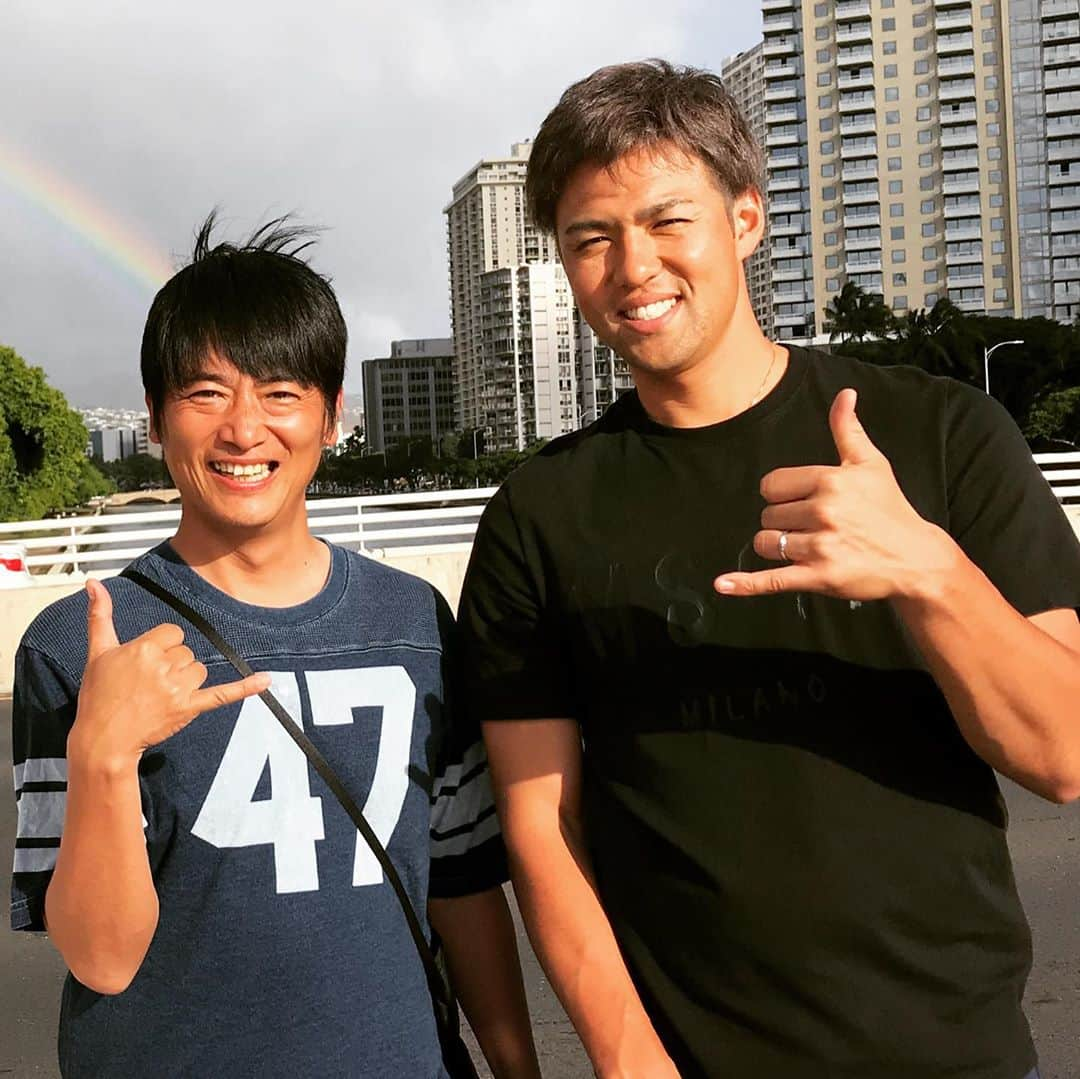 木村文紀さんのインスタグラム写真 - (木村文紀Instagram)「帰国しましたー 皆家族も楽しそうでいい優勝旅行になったと思います！ 来年も来れるように頑張ります！ #オフショット#堀口さん#中川さん#木村文紀#ハワイ#優勝旅行」12月20日 18時21分 - fumikazu_kimura9