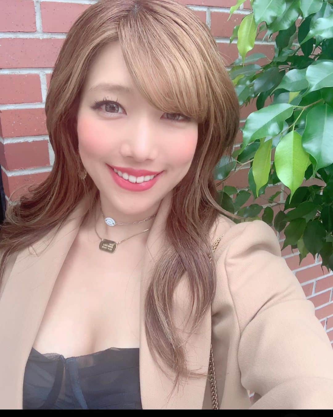 のインスタグラム：「happy holidays, guys! 🎄🎄🎄」