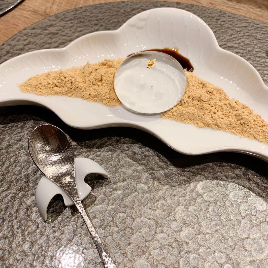 チャン・チュンニンのインスタグラム：「天使的眼淚 不吃會流淚 #味甘club」