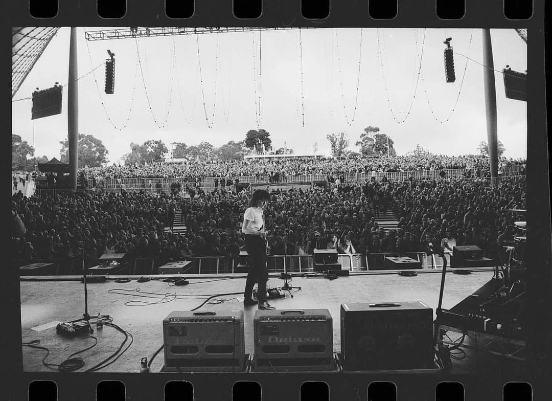 コートニー・バーネットさんのインスタグラム写真 - (コートニー・バーネットInstagram)「Sidney Myer Music Bowl 12/12/2019 w Paul Kelly 🧡🧡🧡🧡🧡 Photos by @ian.laidlaw」12月20日 20時11分 - courtneymelba