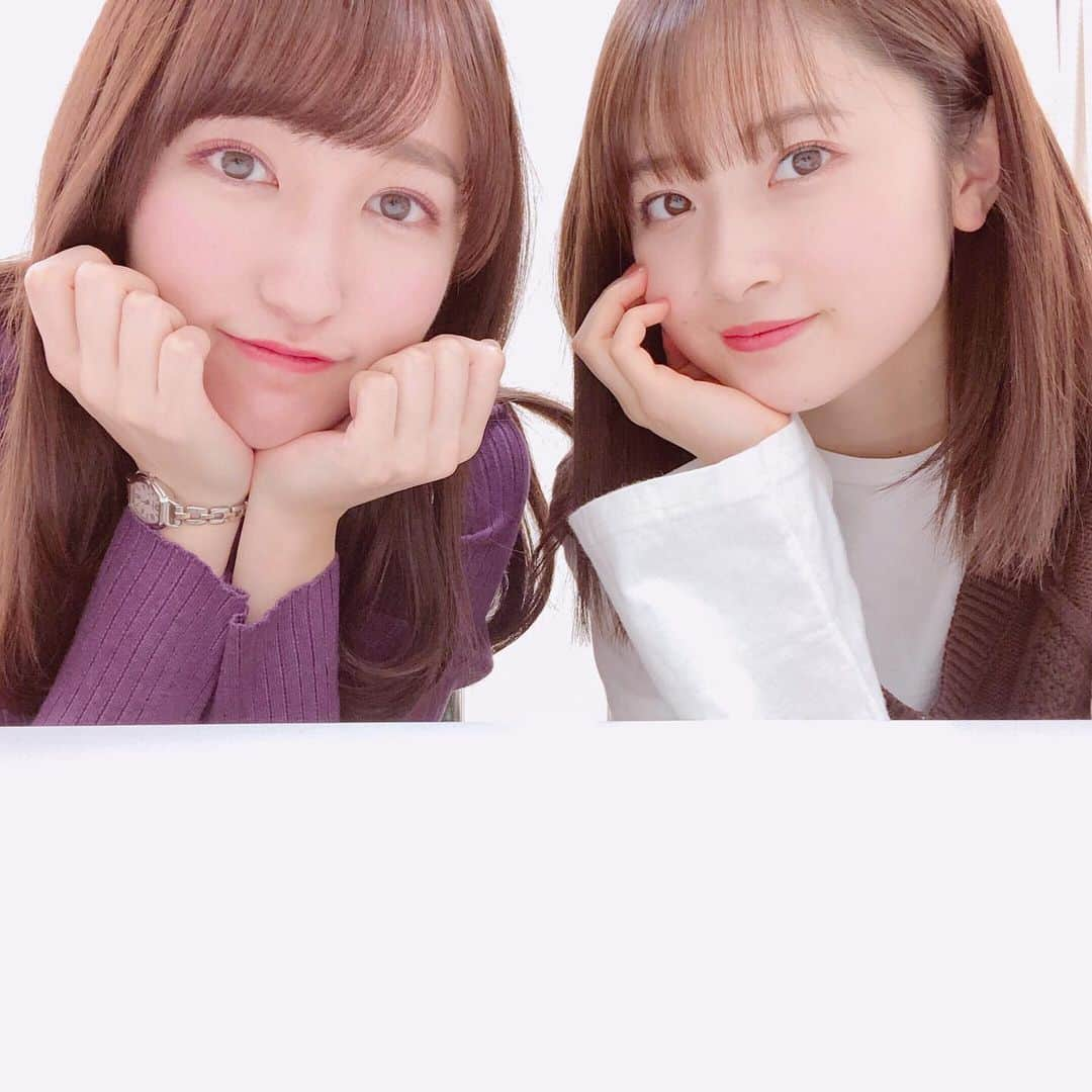 山木梨沙さんのインスタグラム写真 - (山木梨沙Instagram)「【ちぃからの重大発表。笑】 詳細は２ページめの動画をご覧ください笑  #country_girls #山木梨沙 #森戸知沙希 #gftf #DVD #お楽しみに #たぶん史上初笑」12月20日 20時26分 - risa_yamaki.official