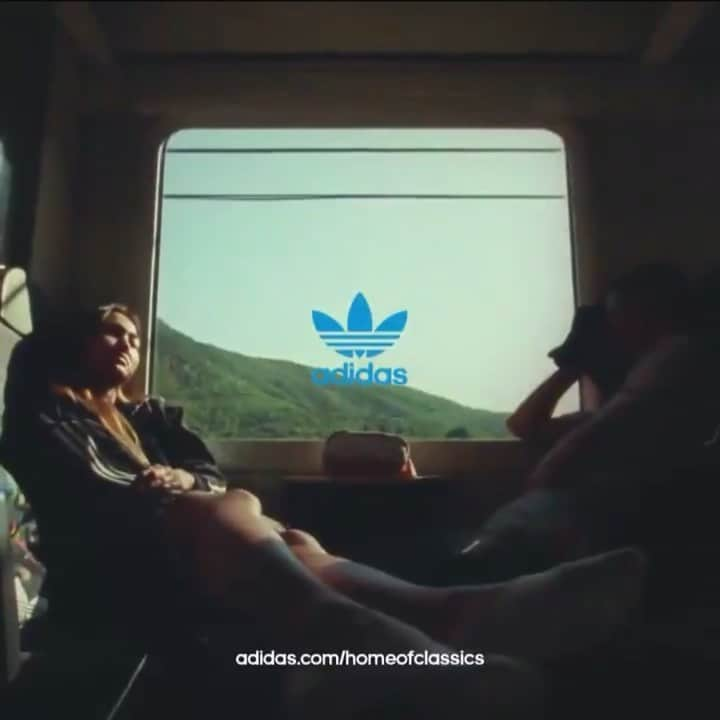 IOのインスタグラム：「@adidasoriginals」