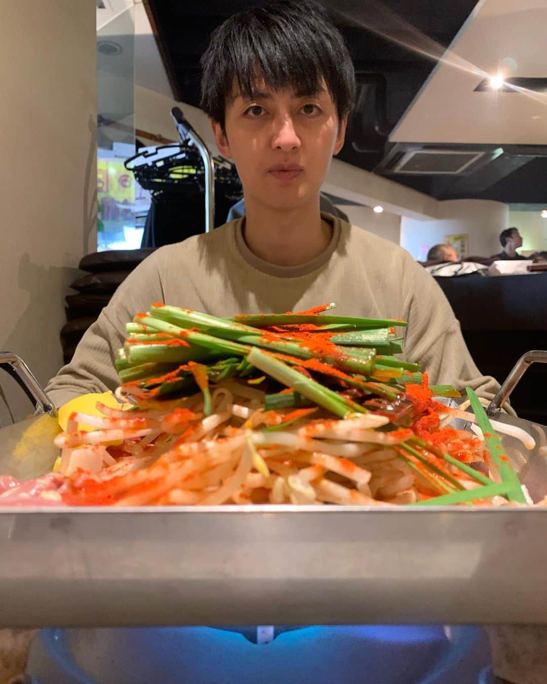池田真一のインスタグラム：「インスタライブありがとうございました！ 12月28日(土) 20時45分〜ZAZA POKET'S 『ロックンロースとニュアンスパンティ〜仲良しアニマルちゃんズ〜(仮)』 是非見に来てくださいー！  たかのりとインスタライブの打ち上げしてます！」