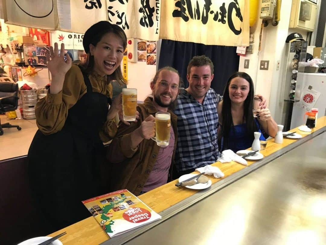 MagicalTripさんのインスタグラム写真 - (MagicalTripInstagram)「Hello! This is Magical Trip @magicaltripcom. We are introducing the experiences we are offering in Japan 🇯🇵 * * Today we picked【Hiroshima Bar Hopping Tour 】. * * You may think that there are lots of things to do in the daytime in Hiroshima but not much at night. Yes, for sure, we have Hiroshima Peace Memorial and Miyajima, which I know are the reasons why you are visiting  Hiroshima. But we really want you to experience the nightlife of Hiroshima too. The locals are hanging out at night after their work or study,  so you definitely should hang around at night if you wanna be a part of the local life. So, what exactly are we going to do on this bar hopping? * * ①Hop through 3 local bars and Try out the best local food and drinks picked by our Hiroshima local guides! Hiroshima-style okonomiyaki, oysters and horumon tempura, sake...etc😋 * ②Interact with other friendly local bargoers and get a real sense of the culture, food and the people.  If you’re wondering what to do in Hiroshima at night, please come join us and feel free to ask us any questions via the direct message! @magicaltripcom  #magicaltrip #magicaltripcom #magicaltripjapan #japantravel #japantrip  #japantours #osakatrip #osakatravel #kyototrip #kyototravel #hiroshimatrip #hiroshimatravel #hiroshima #japan  #hiroshimabombing #hiroshimacafe #hiroshimajapan #hiroshimafood #hiroshimapeacememorial #hiroshimapeacememorial #hiroshimapeacememorialpark #hiroshimapeacememorialmuseum #hiroshimanightlife #hiroshimanight #hiroshimastay #nara #narajapan #japanatnight #kyotonight #osakanight」12月20日 21時00分 - magicaltripcom