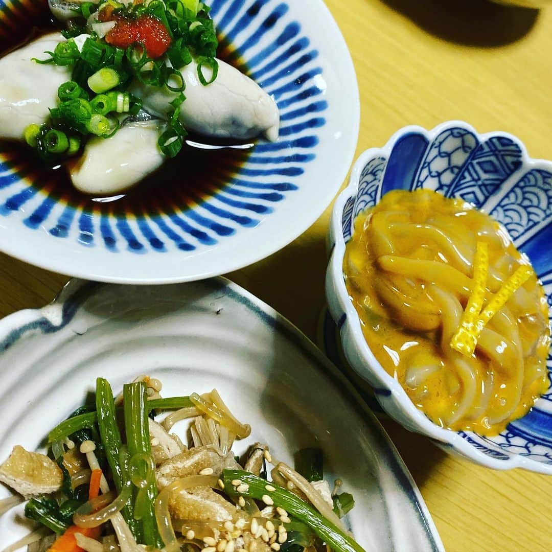 緒月遠麻さんのインスタグラム写真 - (緒月遠麻Instagram)「☺︎ これは 最高の最高ですね。  #好物  #手作り #塩辛 #ご近所物語  ずーっと食べてられる🤤」12月20日 21時03分 - toma_ozuki