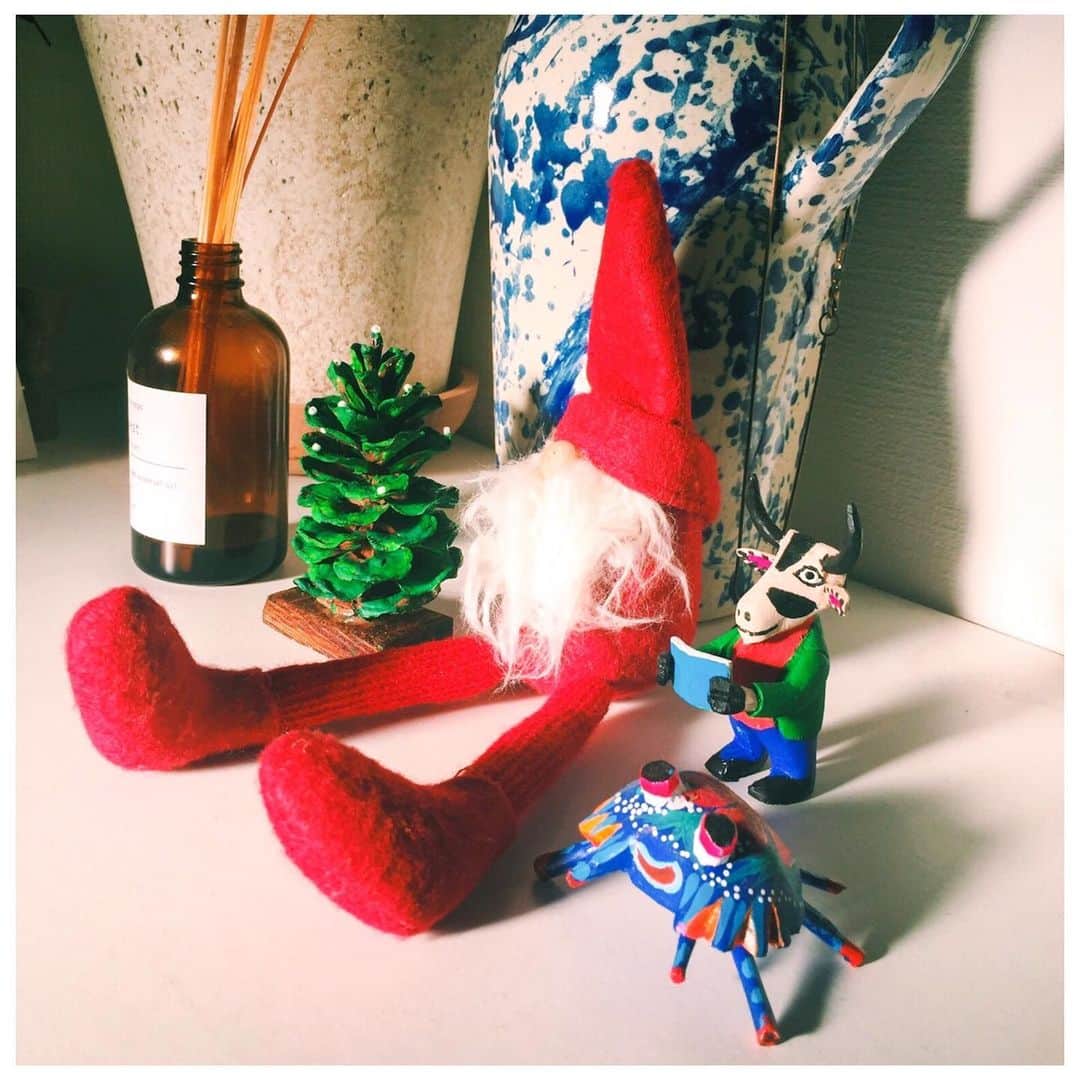 七咲友梨さんのインスタグラム写真 - (七咲友梨Instagram)「クリスマス気分を少しでも🎄🤶 . #サンタクロース」12月20日 21時16分 - nanasaki_yuri