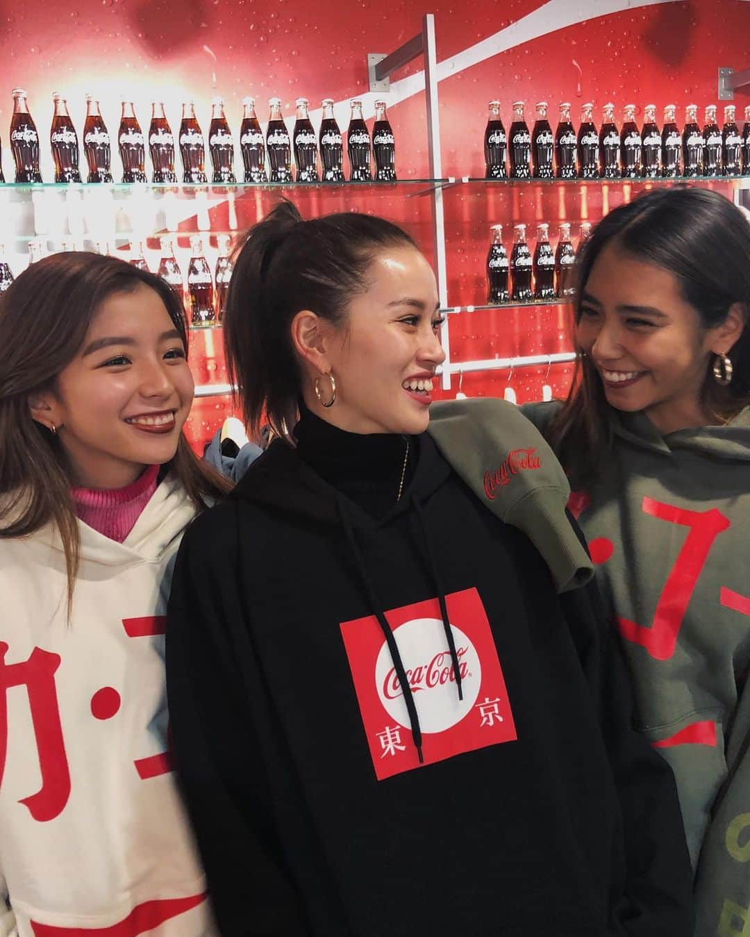 小山はるきさんのインスタグラム写真 - (小山はるきInstagram)「@cocacola_japan × @atmos_tokyo 🖤」12月20日 21時11分 - haru__ki15