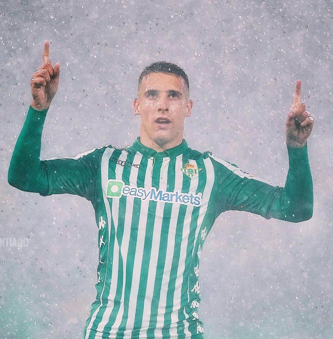 クリスティアン・テージョのインスタグラム：「Buen partido de waterpolo🤪😅 Preparados para la siguiente ronda!!!💪 #MushoBetis #copadelrey」