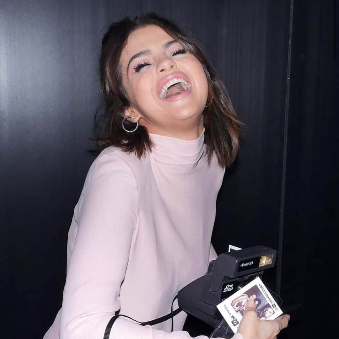 Always With Selenaのインスタグラム：「An angel」