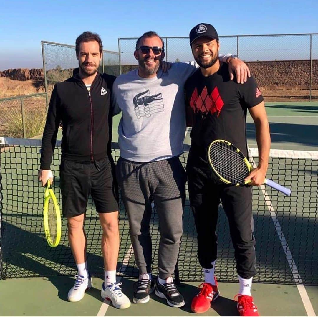 リシャール・ガスケのインスタグラム：「Practice time 🎾💪 @tsongaofficiel #marrakech🇲🇦 #preseason」