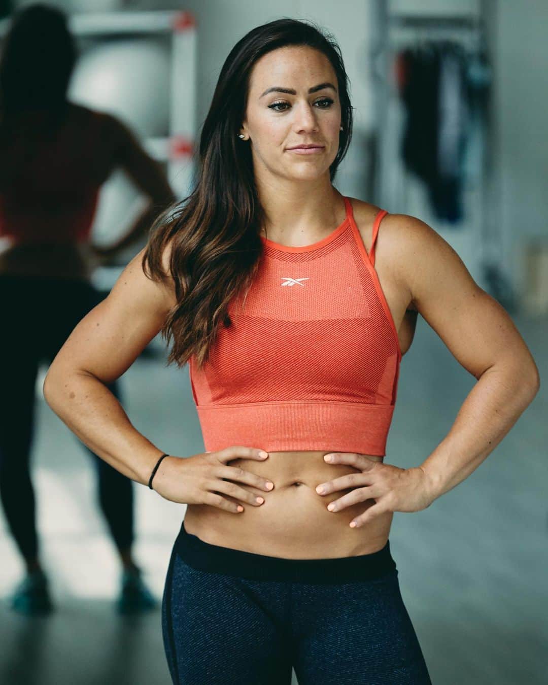 Camille Leblanc-Bazinetさんのインスタグラム写真 - (Camille Leblanc-BazinetInstagram)「Caption this 🤣 “When you show up to the gym and realize your forgot your training shoes “  @reebok」12月21日 4時00分 - camillelbaz