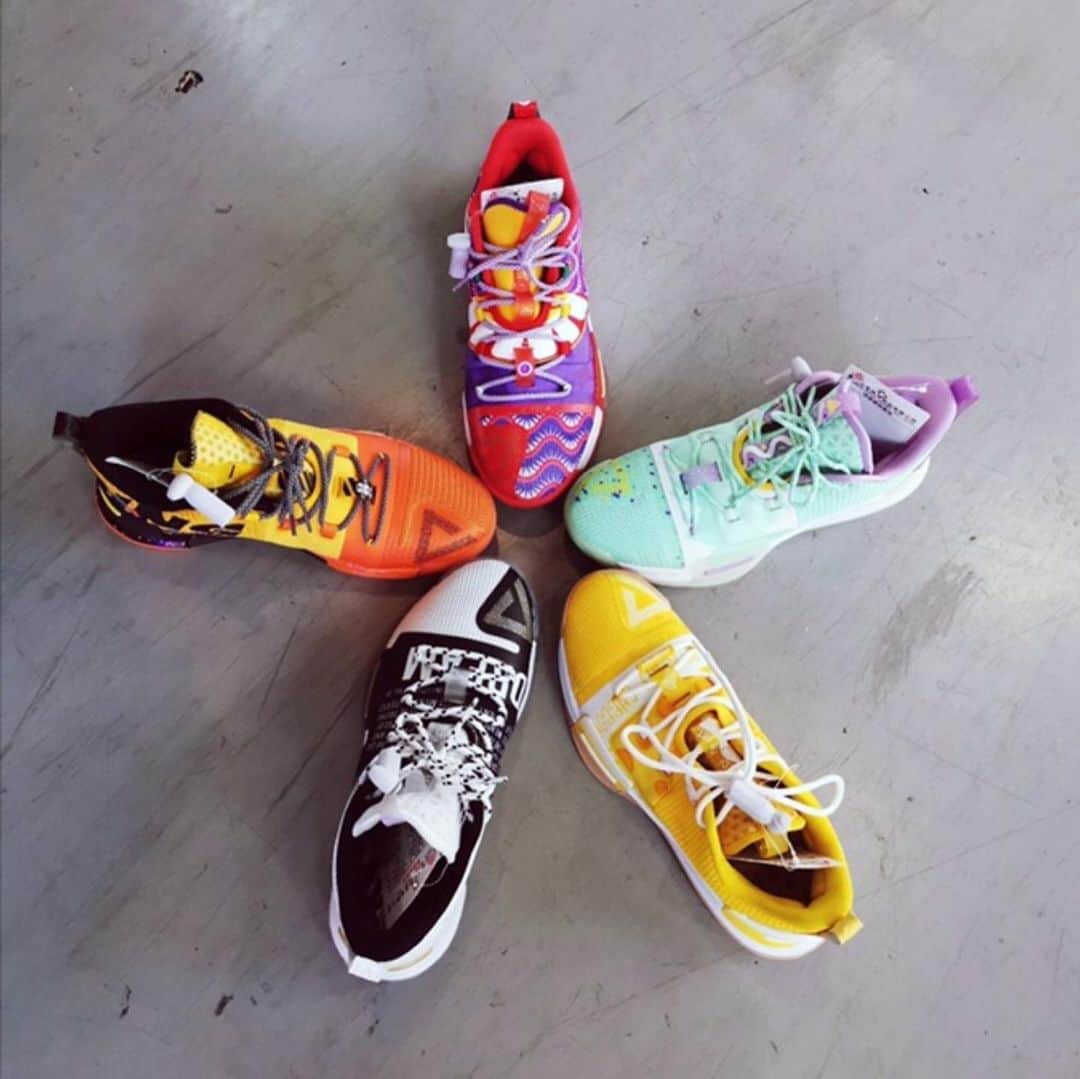 ルイス・ウィリアムスのインスタグラム：「Flavors on the way. #Undergroundgoat #Peak #3x6」