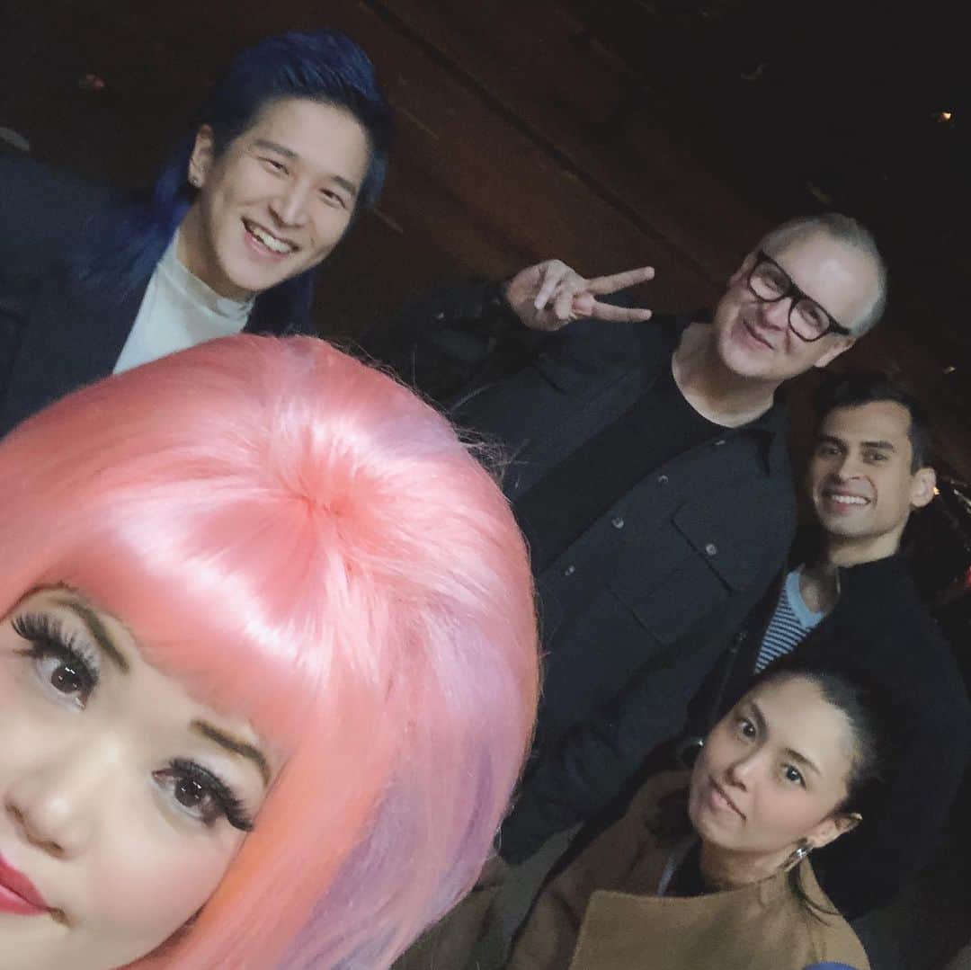 ジュン中山のインスタグラム：「Congratulations @ericshiner for the institution’s first executive director at @pioneerworks ✨🗽🇺🇸 we love you forever🗽🇺🇸🌈✈️🇯🇵 #longtimefriendship #celebration  check this link  https://news.artnet.com/art-world/eric-shiner-pioneer-works-1736961」