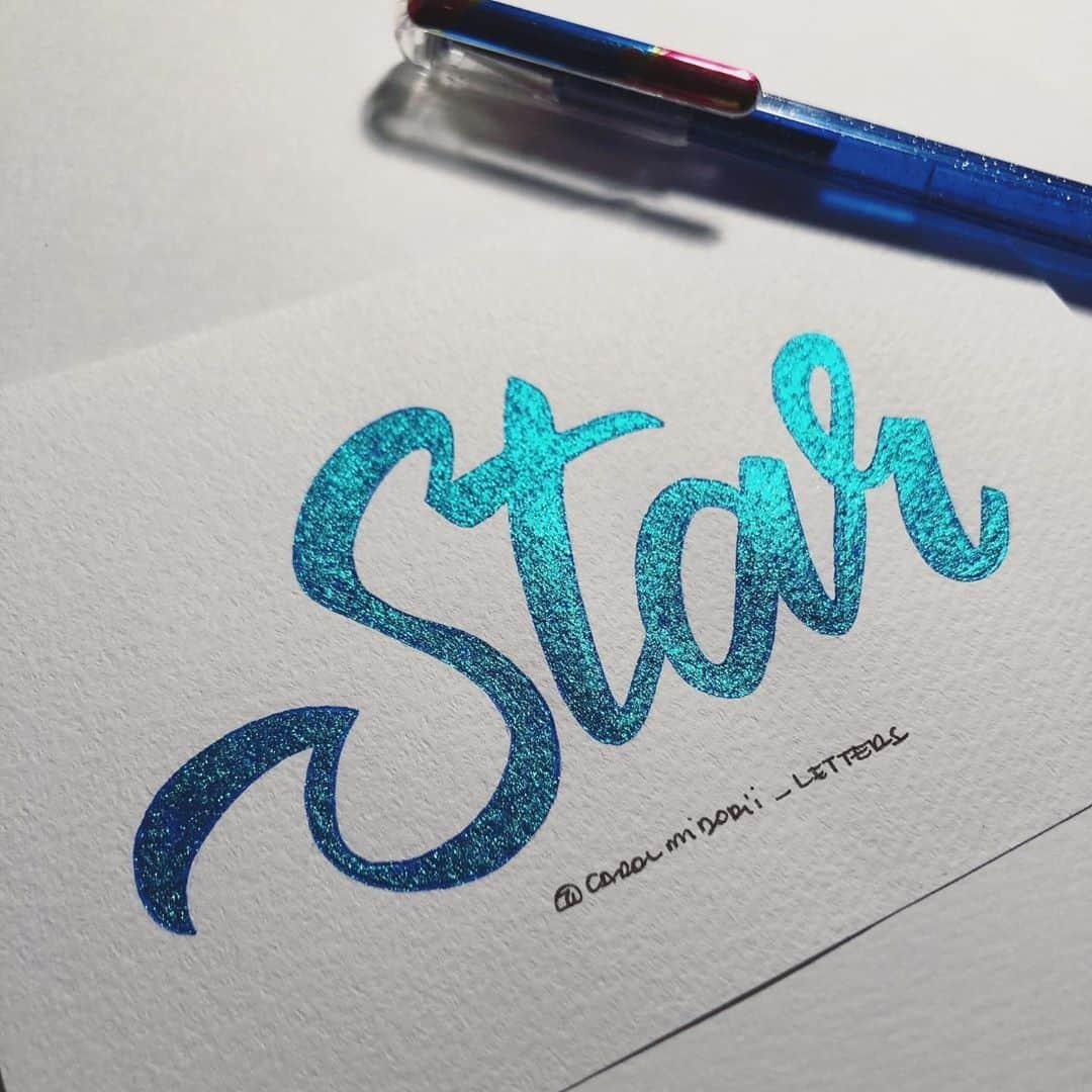 Pentel Canadaさんのインスタグラム写真 - (Pentel CanadaInstagram)「📷 Created by: @carolmidorii_letters⁠ 🖊 Product details: ⁠ Dual Metallic / K110->Check the product details from the biolink @pentelcanada⁣⁠ .⁠ .⁠ .⁠ #pentel #pentelcanada #artistoninstagram #worldofartists #art_spotlight #art_worldly #art #artwork #artnerd #artist #artshelp #arts_help #instart #writing #handwriting #caligraphy #handlettering #lettering #moderncalligraphy #typography #type #handtype #stationery #stationeryaddict #pen #ballpointpen #ballpoint #metalic #sparkling #sparkle」12月21日 9時00分 - pentelcanada