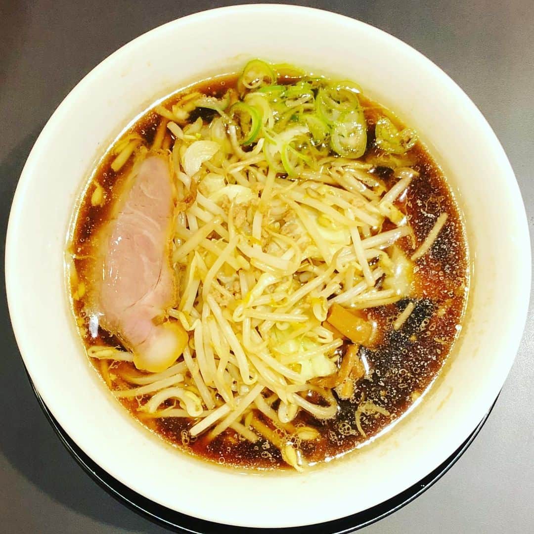 オカモト"MOBY"タクヤのグルメインスタ