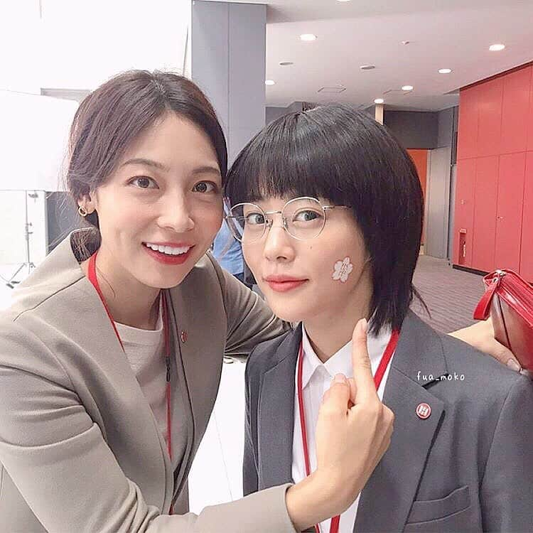 女優ファンアカウントさんのインスタグラム写真 - (女優ファンアカウントInstagram)「#同期のサクラ  #高畑充希#新田真剣佑  #岡山天音#橋本愛 #竜星涼#相武紗季」12月21日 11時11分 - fua_moko