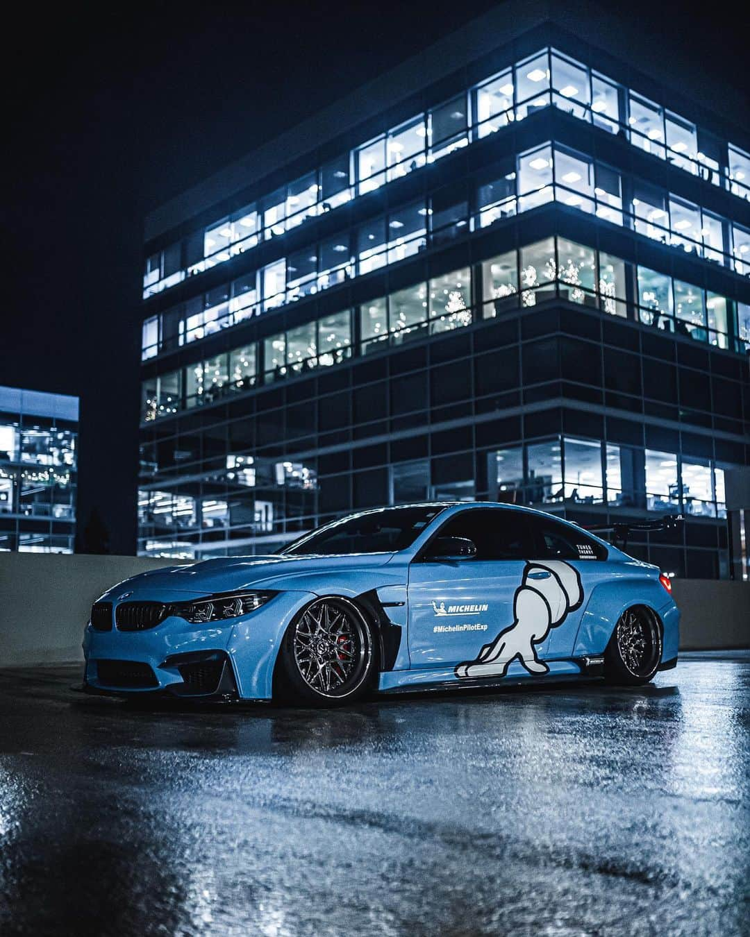 CARLiFESTYLEさんのインスタグラム写真 - (CARLiFESTYLEInstagram)「Beefy BMW M4 @tunertheory @michelinusa #michelinpilotexp | Owner @munichmonster | Photo @jreyshootz #carlifestyle」12月21日 11時59分 - carlifestyle