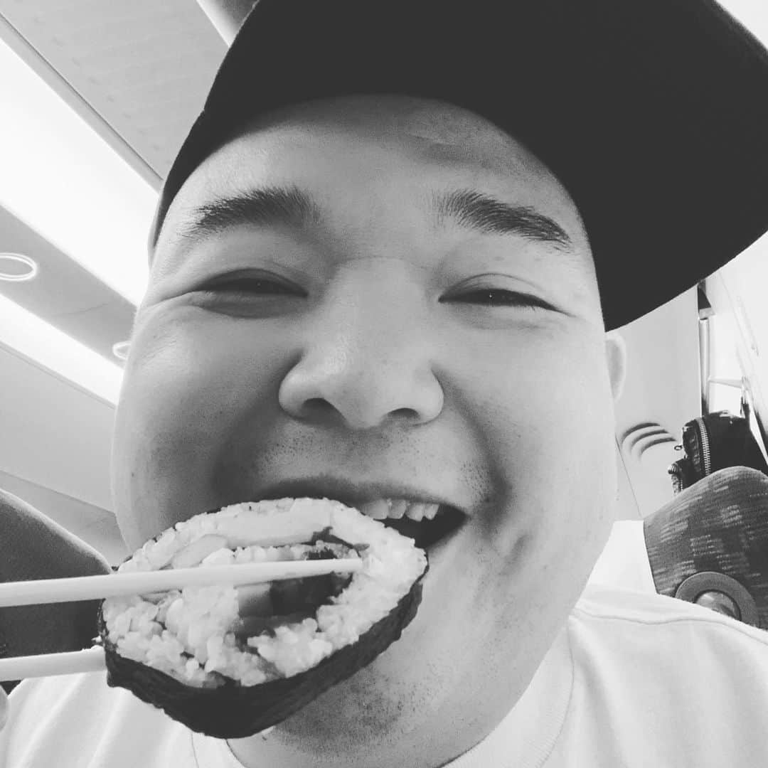 内山信二のインスタグラム