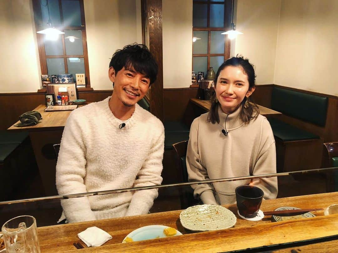 日本テレビ「おしゃれイズム」さんのインスタグラム写真 - (日本テレビ「おしゃれイズム」Instagram)「. 北海道は雪景色‼︎ 札幌から美唄に移動中の ロケ車… 突然藤木さんが取り出したものに スタッフも驚きました😹 前回市川さんが ゲストにお越しになった時の話を覚えていた藤木さんならではのアイディア‼︎ 予想外の展開 ハプニング サプライズ みんなでつくってる 番組だと感じる瞬間✨ 明日の夜をぜひ お楽しみに♡ #おしゃれイズム　#市川紗椰　#藤木直人」12月21日 14時52分 - oshare_clip_ntv