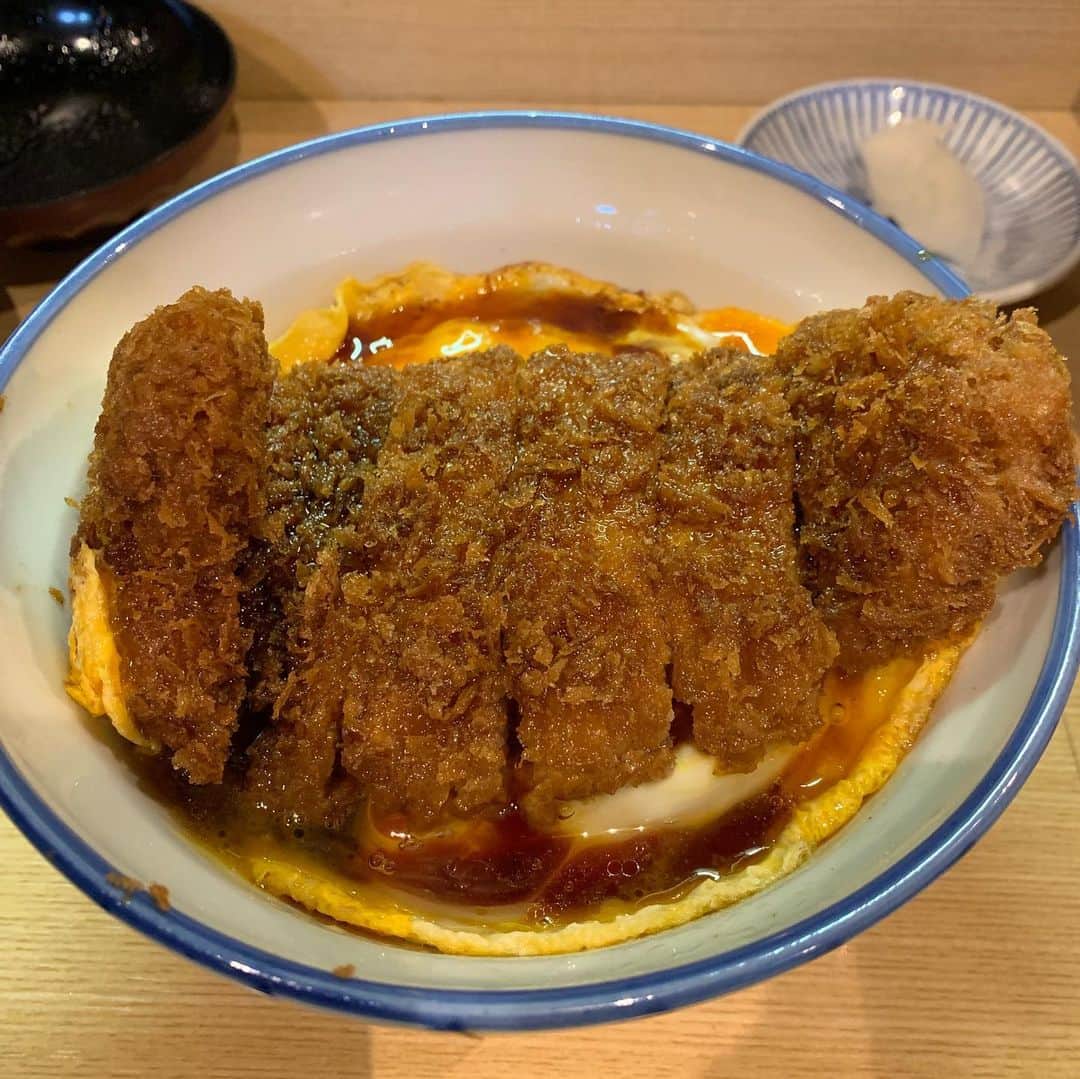 猫ラボのグルメインスタ