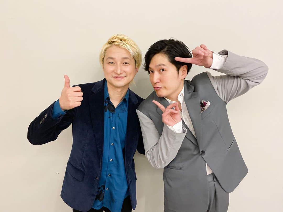 NAOTOさんのインスタグラム写真 - (NAOTOInstagram)「清塚くんとのコンサート@いずみホール。 昼夜公演共に満員御礼、本当にありがとうございました。 そういえば、初共演もこのいずみホール。 あれから11年かぁ。 来年も、清塚くんとのコンサートがあると思うので、お楽しみに。 #清塚信也 #いずみホール」12月21日 22時06分 - naoto_poper