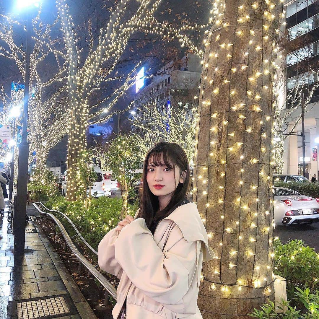 都丸亜華梨さんのインスタグラム写真 - (都丸亜華梨Instagram)「イルミだいすき🎄 ･ ･ ･ #表参道 #イルミネーション」12月21日 22時17分 - tmr_akr_