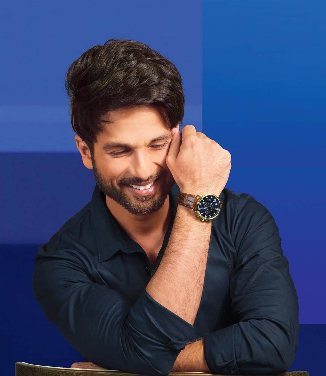 シャーヒド・カプールのインスタグラム：「Pick your favourite watch styles by Tommy Hilfiger at great prices on #Myntra. Flaunt yours today! "」