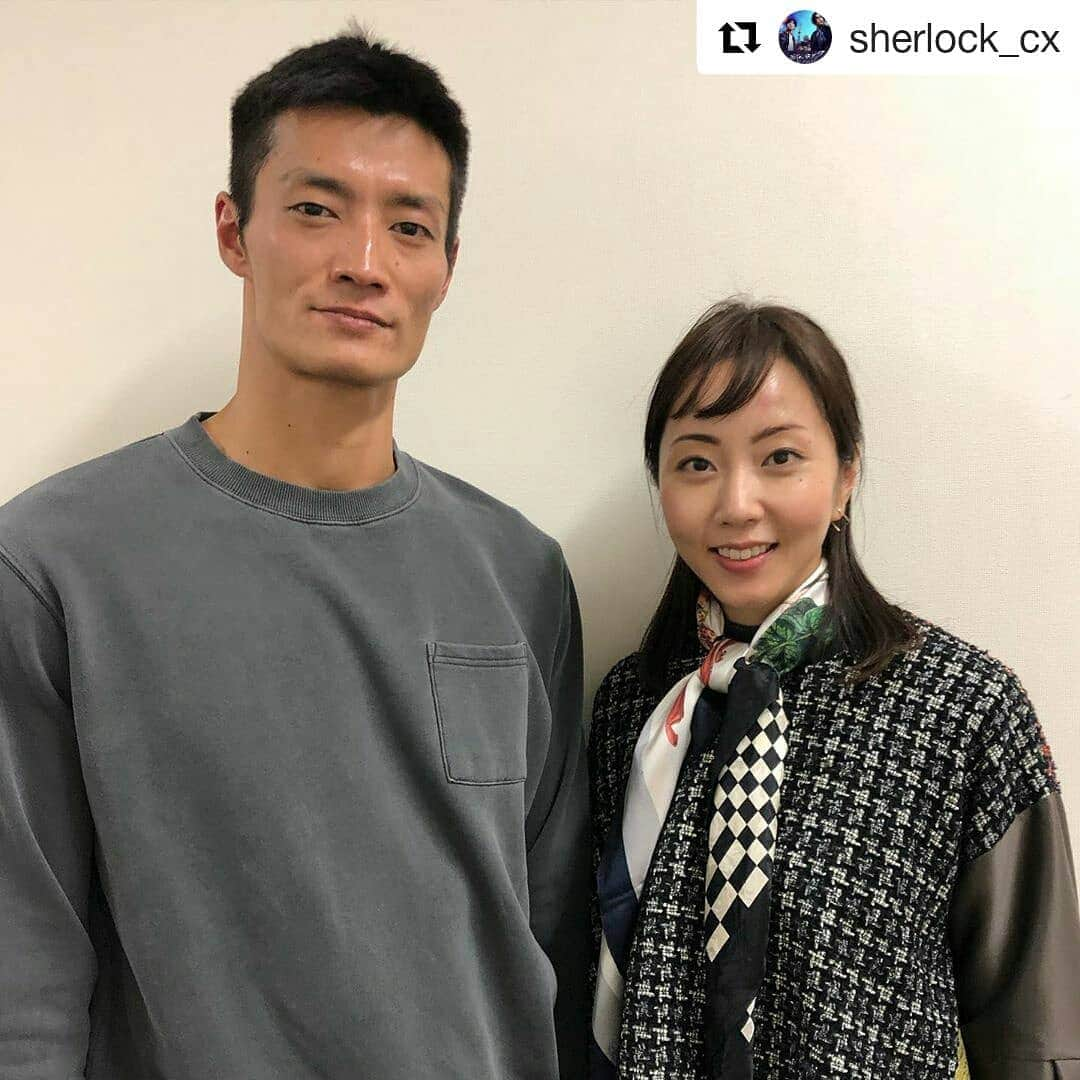 岡山放送さんのインスタグラム写真 - (岡山放送Instagram)「#Repost @sherlock_cx (@get_repost) ・・・ #シャーロック 明後日の月曜よる9時から🕘 特別編✨放送📺 獅子雄を調べるジャーナリスト 門司かれん役 #木南晴夏 さん 9話ゲスト加藤茂役 #田邊和也 さん以前共演したことのあるお2人の久々の共演📸 獅子雄によって裁かれた人々をかれんが取材していきます✍️ 獅子雄によって救われた久々は若みーちゃんが会いに行きます✨ 獅子雄に関わった人達の想いとは⁉️ 総勢16名のゲストに再度ご参加頂いて撮影しました✨  そして若宮の獅子雄を探す旅の行方は⁉ 結末を若みーちゃんと一緒に見届けてください✨🦁 .  #シャーロックアントールドストーリーズ #特別編 #最終回のその後が描かれるエピソード  #岩田剛典 #木南晴夏 #田邊和也 #盛り上がってきたねー  #フジテレビ系列#FNS#8ch#OHK#岡山放送」12月21日 23時00分 - ohk_official