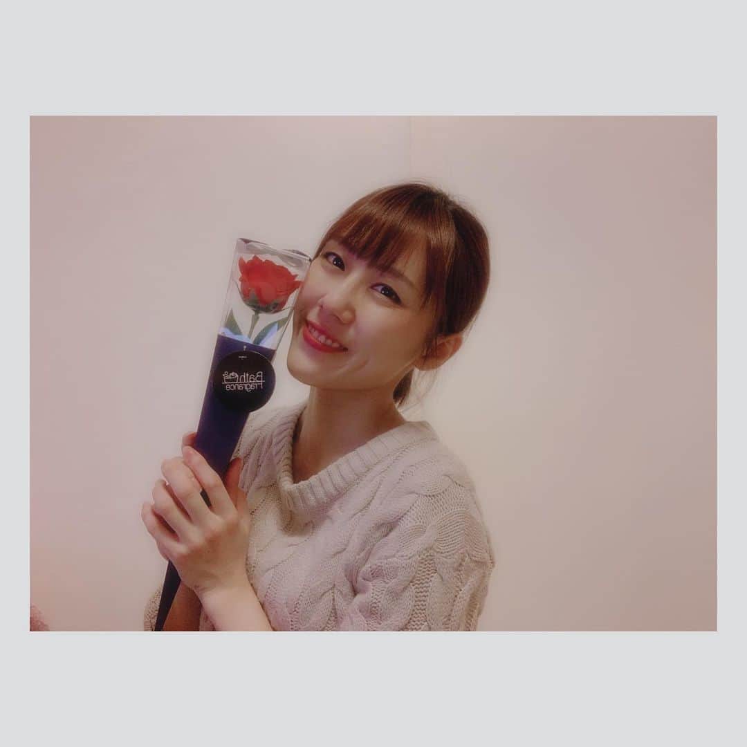 のインスタグラム：「佐藤家のぬかどこ﻿ 明日千秋楽。﻿ 大切に。﻿ 失って気付く事は多くても﻿ また時間がたてば忘れてしまう。﻿ そしてまた何かを失う。﻿ ﻿ そうなる前に。﻿ ﻿ みなさんぜひ最後見届けてください。﻿ ﻿ ﻿ お時間あればぜひ﻿ ﻿ ﻿ ﻿ #佐藤家のぬかどこ #両国エアースタジオ #再演 ﻿ #ホームドラマ #舞台 ﻿ #Instagram #instagood #instalike ﻿ #love #photo #fashion #F4F ﻿ #フォロミー  #팔로우 #셀카 #일상 #松田実里﻿ ﻿ ﻿ ❖ ❖ ❖ ❖ ❖ ❖ ❖ ❖ ❖ ❖ ❖ ﻿ 2019年12月13日〜23日﻿ 『佐藤家のぬかどこ』Bチーム﻿ http://www.airstudio.jp/airstudio/top_191213.html﻿ 作・演出 静恵一（サミットクラブ）﻿ プロデュース エアースタジオ 《劇場》﻿ 両国・Air studio　﻿ 東京都墨田区両国2丁目18-7 ハイツ両国駅前 地下１階 《キャスト(五十音順)》﻿ 石倉瑞樹 ﻿ 大内真佑花 ﻿ 菊地姫 ﻿ 倉石かすみ ﻿ 手塚千尋﻿ 広野由麻 ﻿ ほりみずき ﻿ 松田実里 ﻿ チップ青木﻿ 他 《Bチームスケジュール》﻿ 2019年12月﻿ 13日(金)21:00﻿ 15日(日)16:00﻿ 17日(火)18:30﻿ 18日(水)21:00﻿ 21日(土)16:00﻿ 22日(日)19:00﻿ 全6公演﻿ ※開場時刻は、開演の30分前 《チケット》 ﻿ 絶賛発売中‼️﻿ ￥3,900(全席自由/要予約)﻿ https://torioki.confetti-web.com/form/991﻿ 扱いの役者選択で、﻿ 【松田実里】選択してくれたそんな愛おしい貴方にはIN卵黄お菓子をプレゼント🎁﻿ ﻿ チケットを予約する流れは・・・﻿ ①上記URLより、予約フォームで予約する。﻿ ②自動返信メールが届くので、確認する。﻿ ※カンフェティからの自動返信メールです。迷惑フォルダ等に振分られていないかご確認ください。﻿ ※受信設定をされている場合、カンフェティからのメールが受信できるよう設定をお願いします。﻿ ※空感演人からは返信メールは送りませんのでご了承下さい。﻿ ③公演当日、受付にて名前を言い、代金を支払う。 ■両国・エアースタジオ受付﻿ ﻿ ❖ ❖ ❖ ❖ ❖ ❖ ❖ ❖ ❖ ❖ ❖﻿」