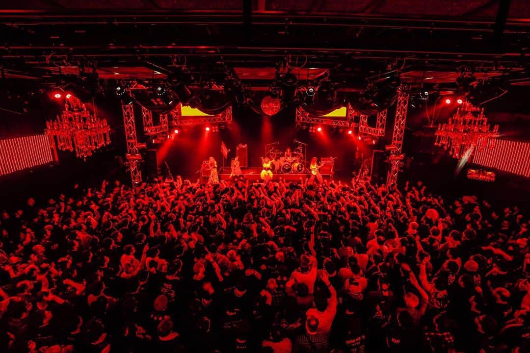 R!Nのインスタグラム：「Aldious Tour2019 "Evoke" Final @ 新宿ReNY 📷 by TAICHI NISHIMAKI」