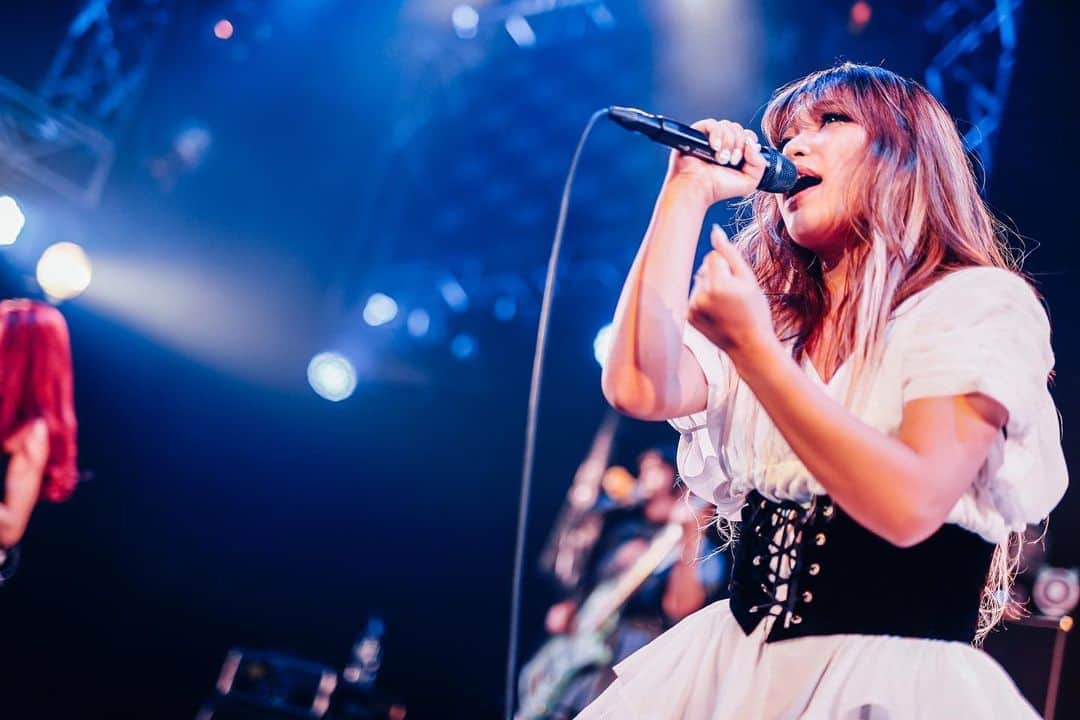R!Nのインスタグラム：「Aldious Tour2019 "Evoke" Final @ 新宿ReNY 📷 by TAICHI NISHIMAKI」