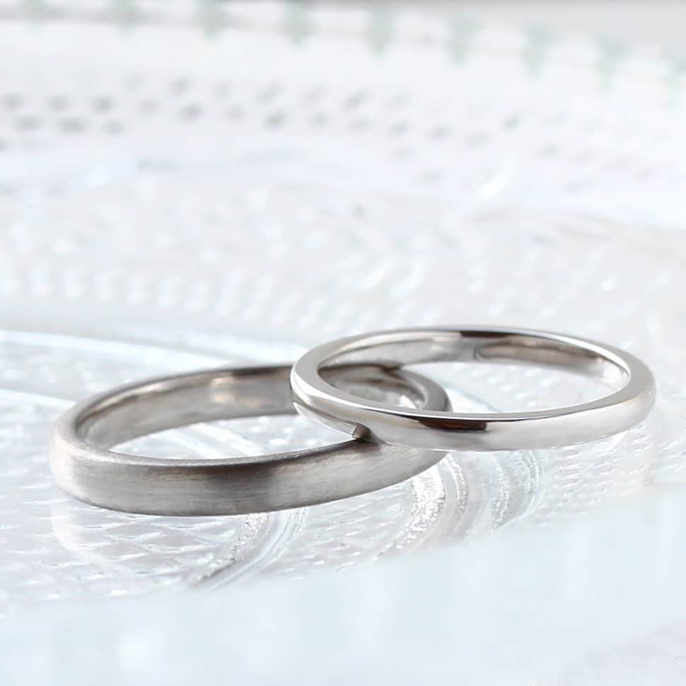 BIZOUX BRIDAL | ビズーブライダルのインスタグラム：「【ブライダルフェアのお知らせ】 . 12月24日(火)まで、 全店舗・webショップにてブライダルフェアを開催いたします。 . 【対象の方】 婚約指輪または結婚指輪をご成約いただいたお客様 . 「愛」の宝石ピンクダイヤモンドをリングの内側にプレゼントいたします。 . この機会にぜひご検討ください。」