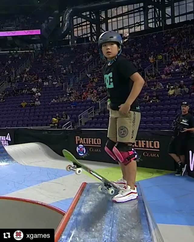 岡本碧優のインスタグラム：「DEFINITELY the most memorable moment for me this year🔥 Thank you @xgames for having me🙏🙏🙏#Repost @xgames ・・・ @misugu0228: #6 ❌ #XGames 2019 Top 10 Moments ⠀⠀⠀⠀⠀⠀⠀ Link in bio for full video!  @mktaxi.jp @santacruzskateboards @santacruzwmns @independenttrucks @rictawheels @bronsonspeedco @dcshoes_japan @dc_skateboarding @hi_5.skatepark @division_osaka @triforce_krew #6556skateboarding」