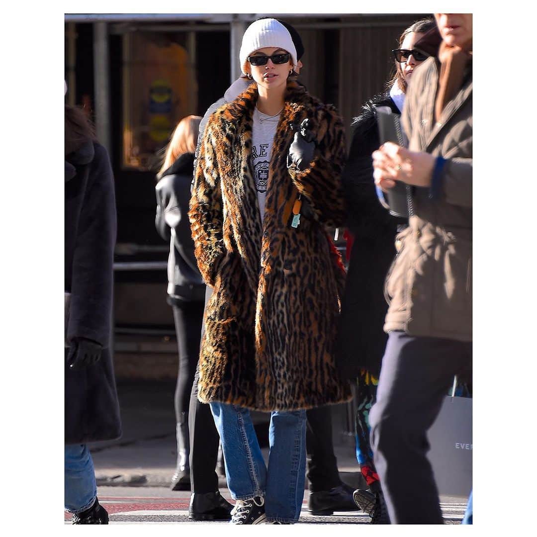 Polo Ralph Laurenさんのインスタグラム写真 - (Polo Ralph LaurenInstagram)「#KaiaGerber in New York City wearing #PoloRalphLauren.  #PoloRLStyle」12月22日 4時02分 - poloralphlauren