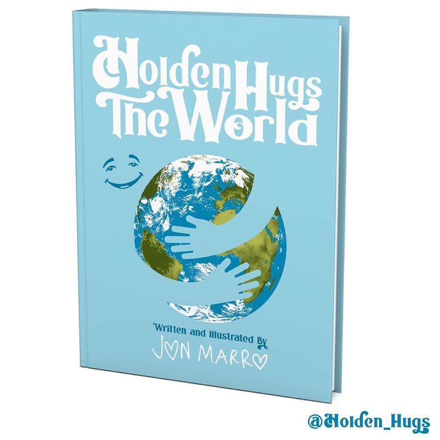 ジェイソン・ムラーズさんのインスタグラム写真 - (ジェイソン・ムラーズInstagram)「From the brilliant brush of @jonmarro. Holden Hugs The World is a new classic. Available now at http://bit.ly/HoldenHugs」12月22日 5時00分 - jason_mraz