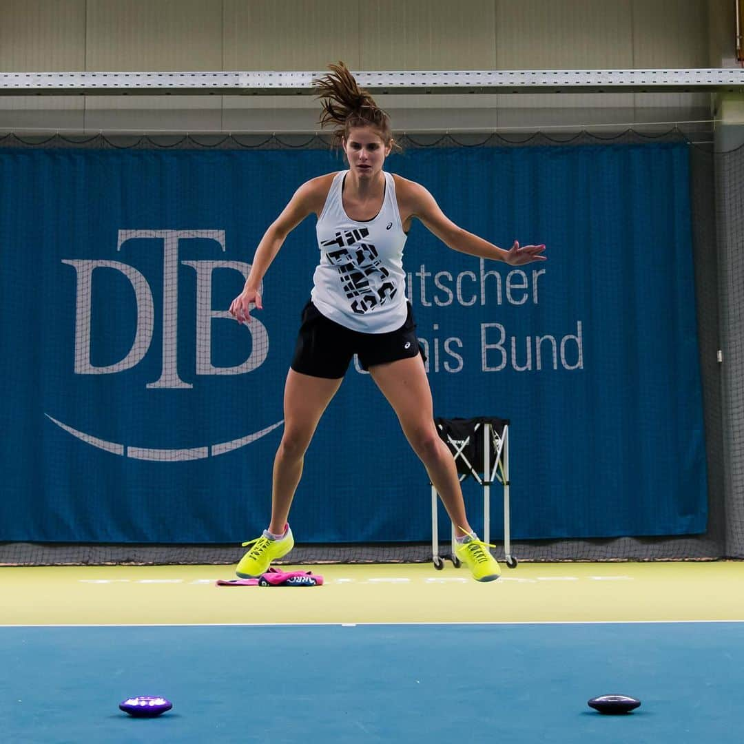 WTA（女子テニス協会）さんのインスタグラム写真 - (WTA（女子テニス協会）Instagram)「Offseason work 💪 @julia.goerges」12月22日 5時05分 - wta