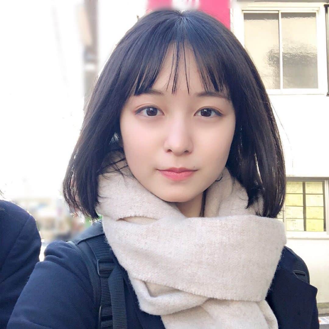 赤崎月香さんのインスタグラム写真 - (赤崎月香Instagram)「・ おはようございます(^-^) ワイドナショー始まるよっ🧚🏻‍♀️」12月22日 8時27分 - tsukika_akasaki