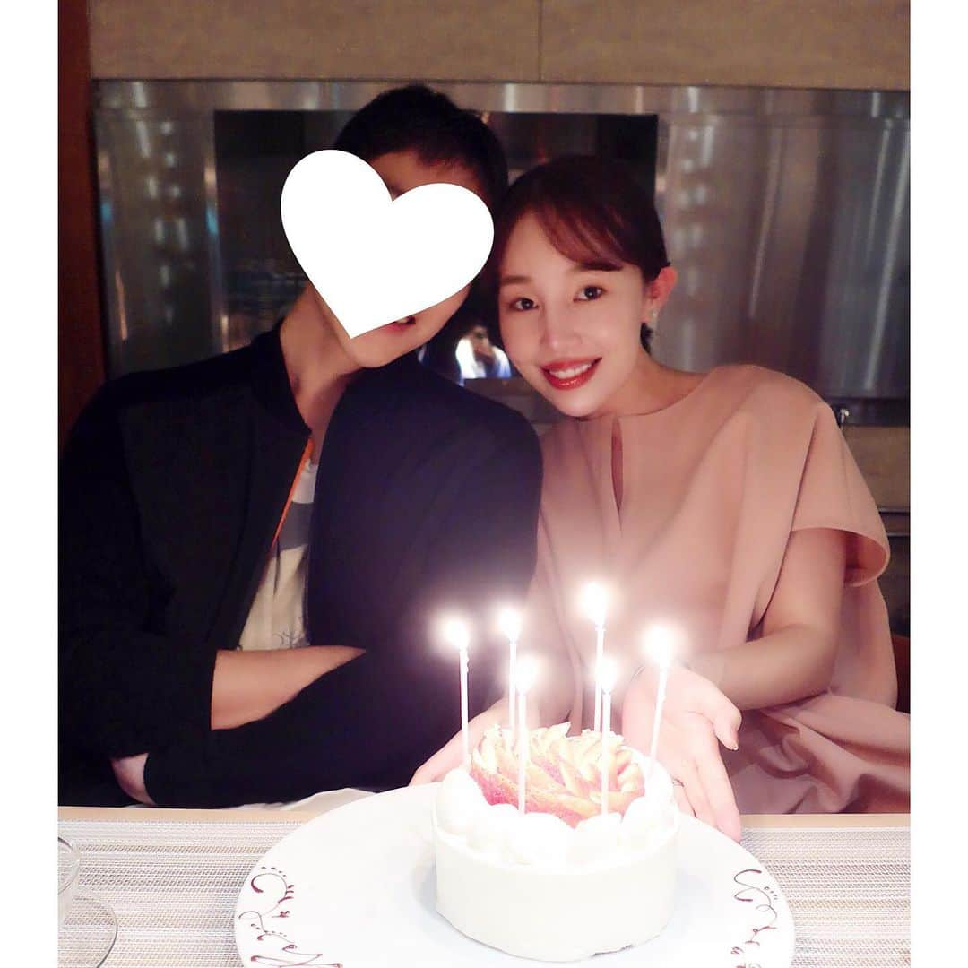 田中麻衣さんのインスタグラム写真 - (田中麻衣Instagram)「スガラボにてお誕生日祝いをしていただきました🎂 . ここ3年は、毎年スガラボにてお誕生日祝いをしていただいていますが、ホールケーキは初めて🍓出始めのいちご''古都華''をたっぷり使った贅沢なショートケーキ🍰 お持ち帰りして、今朝いただきましたがおいしすぎました🥺💕 . いつも楽しく美味しいスガラボ。 つぎは出産後かな🍼 食べてるあいだも胎動がすごかった😹美味しいもの好きなんだな👶🏻💕 詳しいお料理は、 @mai_rstrnt の方にUPします。 . #お誕生日祝い #sugalabo #スガラボ #妊娠9ヶ月 #マタニティライフ」12月22日 8時58分 - maitanaka1217