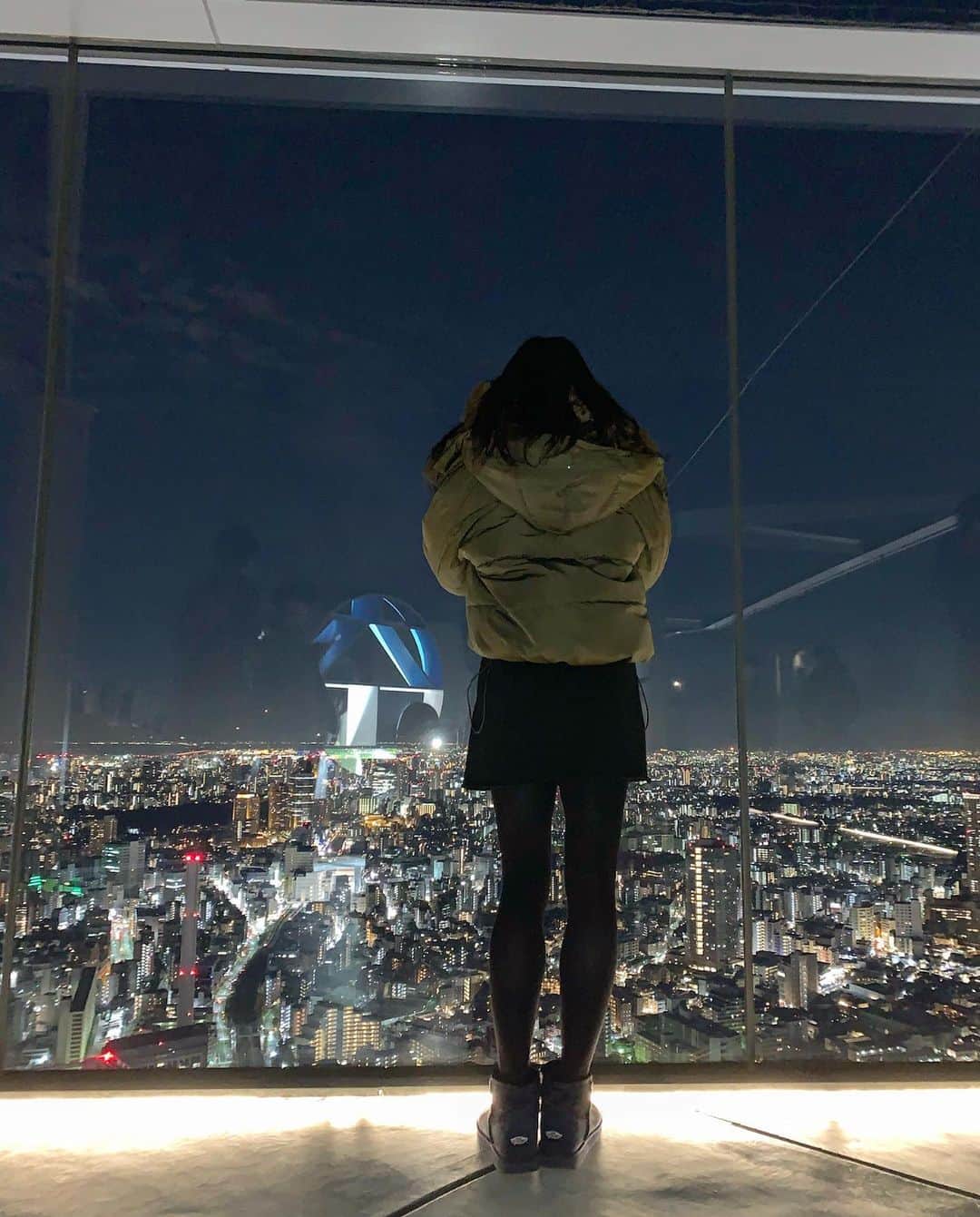 鈴木歩佳のインスタグラム：「いつかのオフ。。。 . . 🌃🌙⭐️💛 . . . #渋谷スカイ#スクランブルスクエア  #夜景」