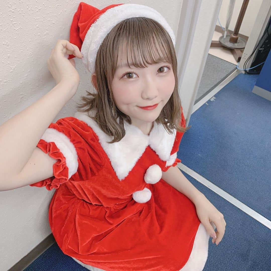 夏川愛実さんのインスタグラム写真 - (夏川愛実Instagram)「ㅤㅤㅤㅤㅤㅤㅤㅤㅤㅤㅤㅤㅤ ㅤㅤㅤㅤㅤㅤㅤㅤㅤㅤㅤㅤㅤㅤㅤㅤㅤㅤㅤㅤㅤㅤㅤㅤㅤㅤㅤ サンタ🎁🎄💗 ㅤㅤㅤㅤㅤㅤㅤㅤㅤㅤㅤㅤ #クリスマス#クリスマスコス#サンタコス #メリクリ#Christmas#サンタ#サンタコスプレ  ㅤㅤㅤㅤㅤㅤㅤㅤㅤㅤㅤ ㅤㅤㅤㅤㅤㅤㅤㅤㅤㅤㅤㅤ」12月22日 9時48分 - ami_natsukawa