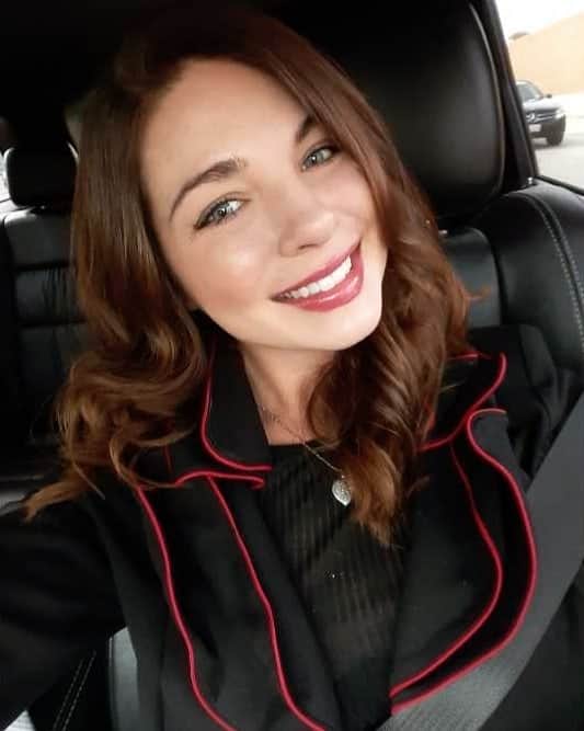 ジェシカ・アシュリーさんのインスタグラム写真 - (ジェシカ・アシュリーInstagram)「Pretty new haircut from Ali's salon in Westwood 😍💇‍♀️🧖‍♀️ Holiday ready, now I'm off to Michigan to be with my family for Christmas 🎅✈」12月22日 9時52分 - missjessicaash