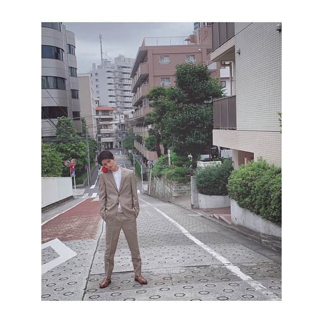 山本涼介さんのインスタグラム写真 - (山本涼介Instagram)「🍎リンゴ🍎 #2020 #オフショット」12月22日 20時24分 - ryosuke_y_515