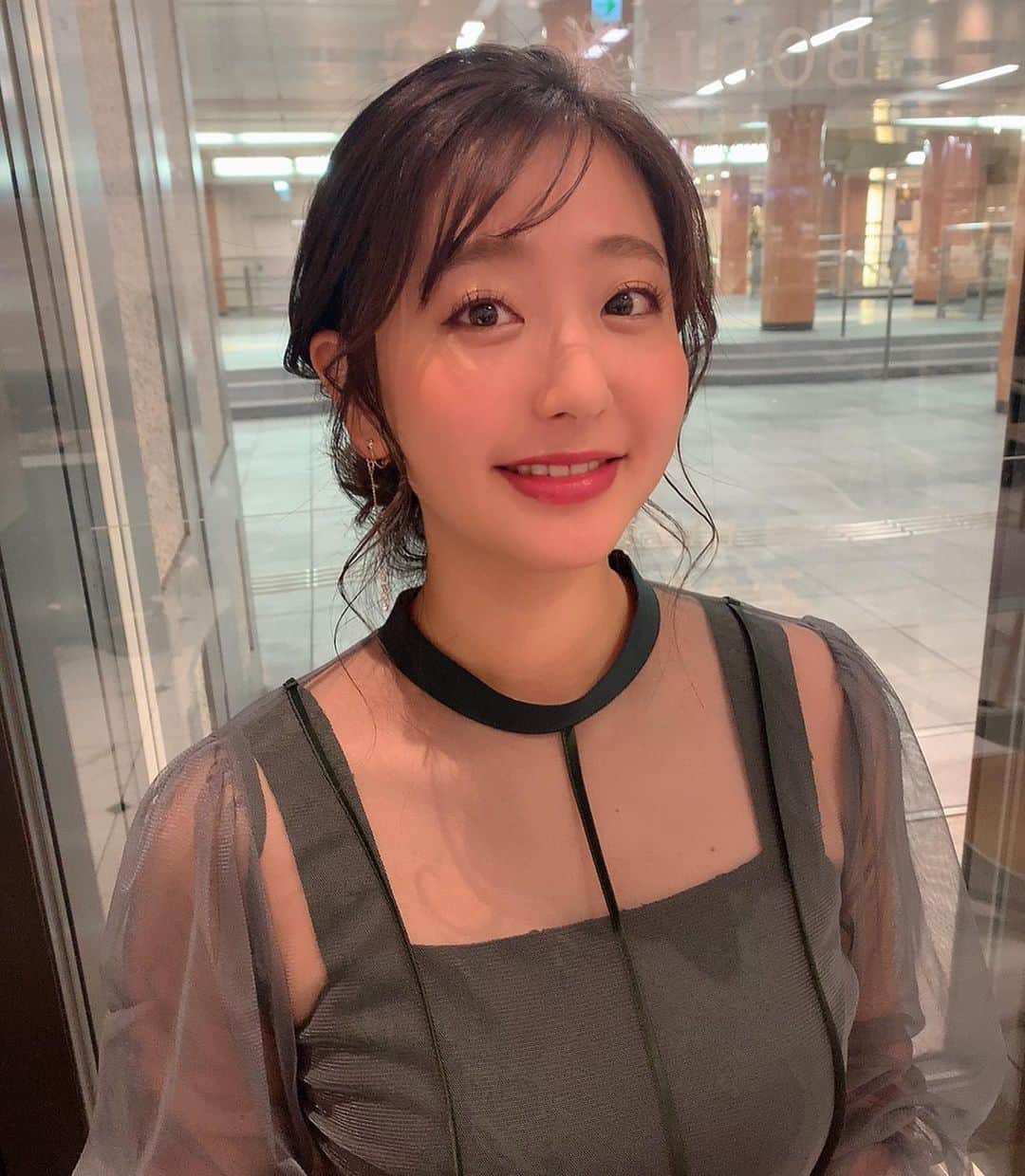 村上友梨 