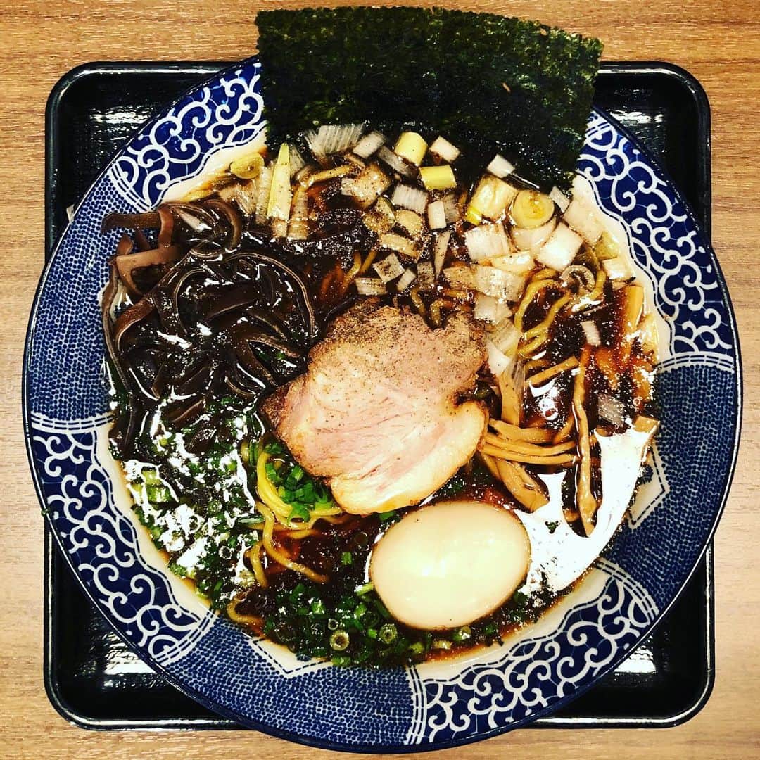 オカモト"MOBY"タクヤのグルメインスタ